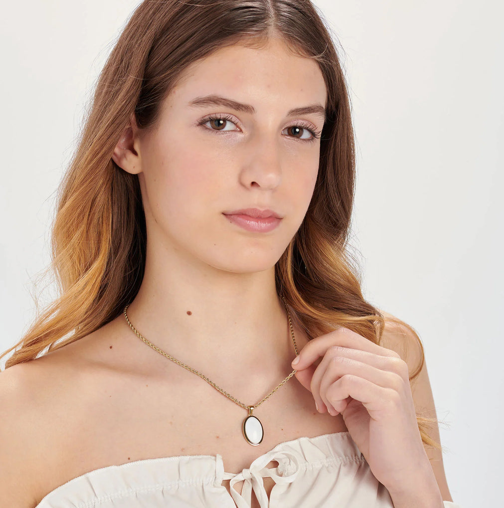 Collana madame
